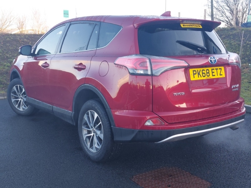 Used Toyota RAV4 2018 for sale - 76983146: Photo 3