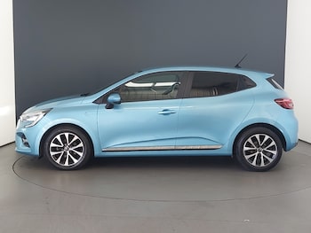 Used Renault Clio 2020 for sale - 75537180: Photo