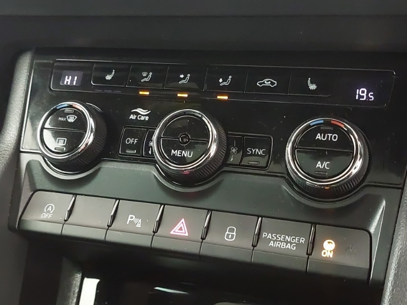 Used Skoda Karoq 2025 for sale - 76431540: Photo 16