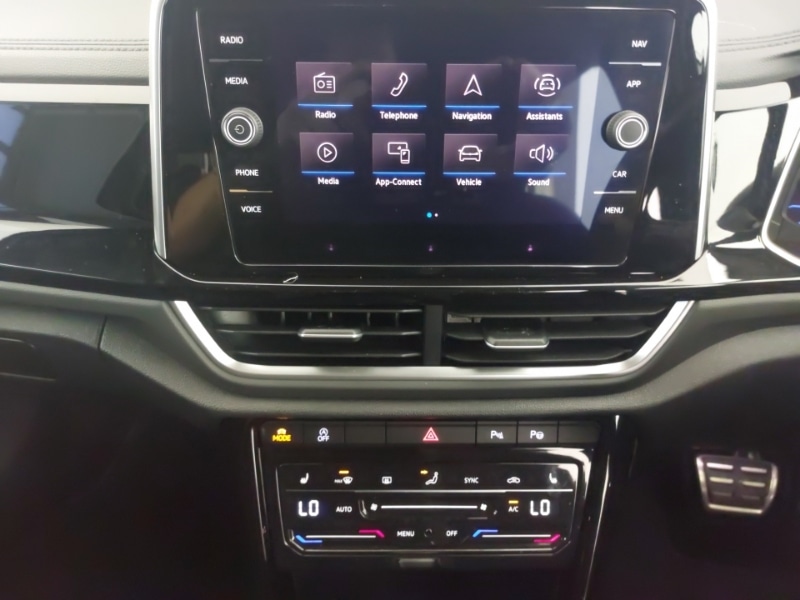 Used Volkswagen T-Roc 2022 for sale - 76484129: Photo 10