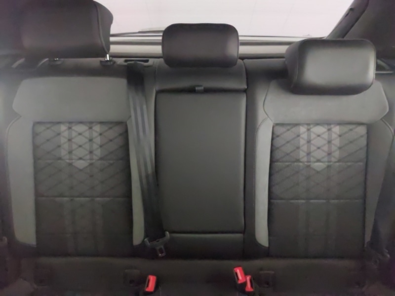 Used Volkswagen T-Roc 2022 for sale - 76484129: Photo 18