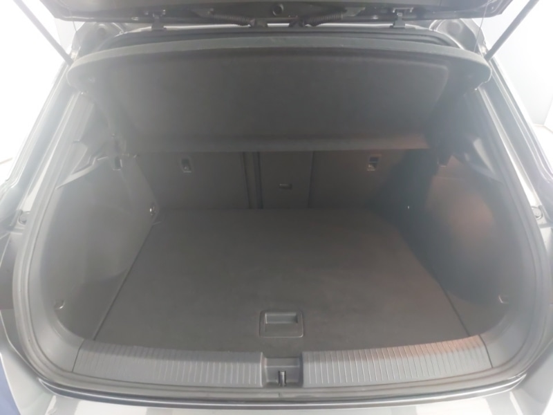 Used Volkswagen T-Roc 2022 for sale - 76484129: Photo 8