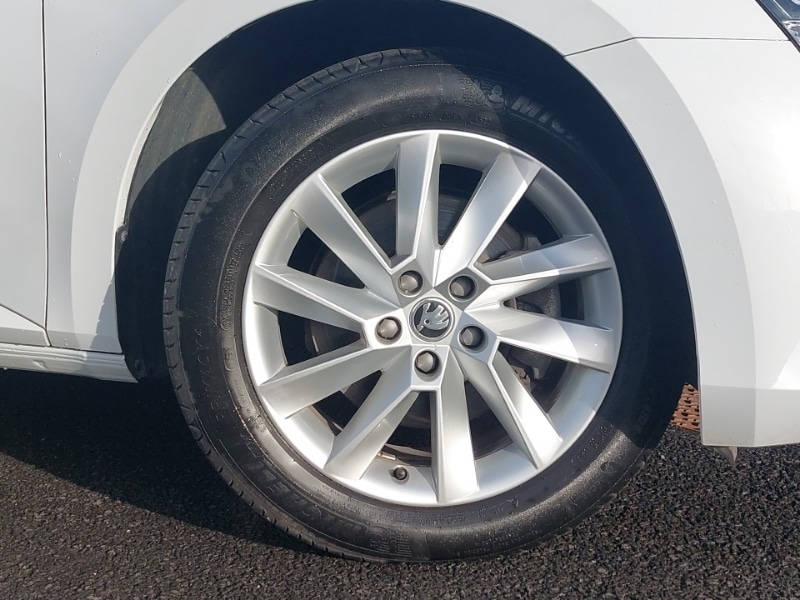 Used Skoda Superb 2023 for sale - 77736309: Photo 9