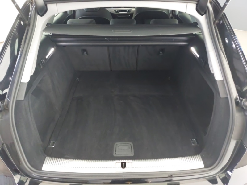 Used Audi A4 2022 for sale - 77644495: Photo 8