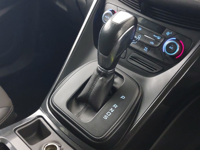 Used Ford Kuga 2017 for sale - 77988142: Photo 15