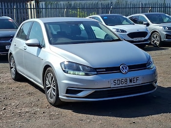 Used Volkswagen Golf 2018 for sale - 79322201: Photo