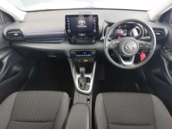 Used Toyota Yaris 2022 for sale - 74831928: Photo