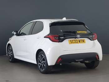 Used Toyota Yaris 2022 for sale - 74831928: Photo