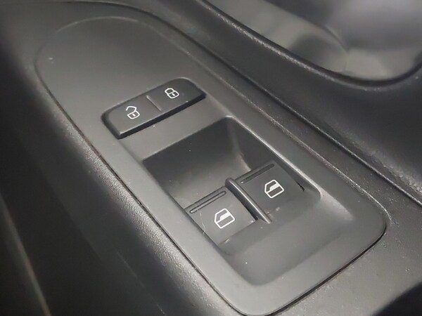 Used Volkswagen up! 2016 for sale - 76221491: Photo 15