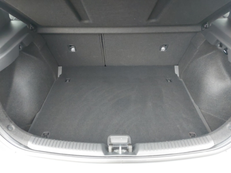 Used Hyundai i30 2023 for sale - 77314381: Photo 8