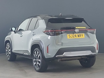 Used Toyota Yaris Cross 2024 for sale - 78253105: Photo