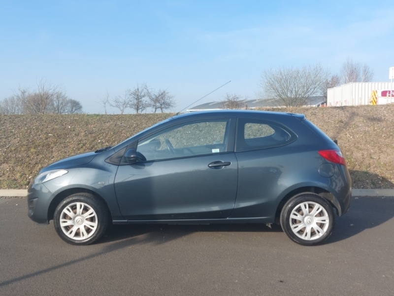 Used Mazda Mazda2 2011 for sale - 78093620: Photo 4
