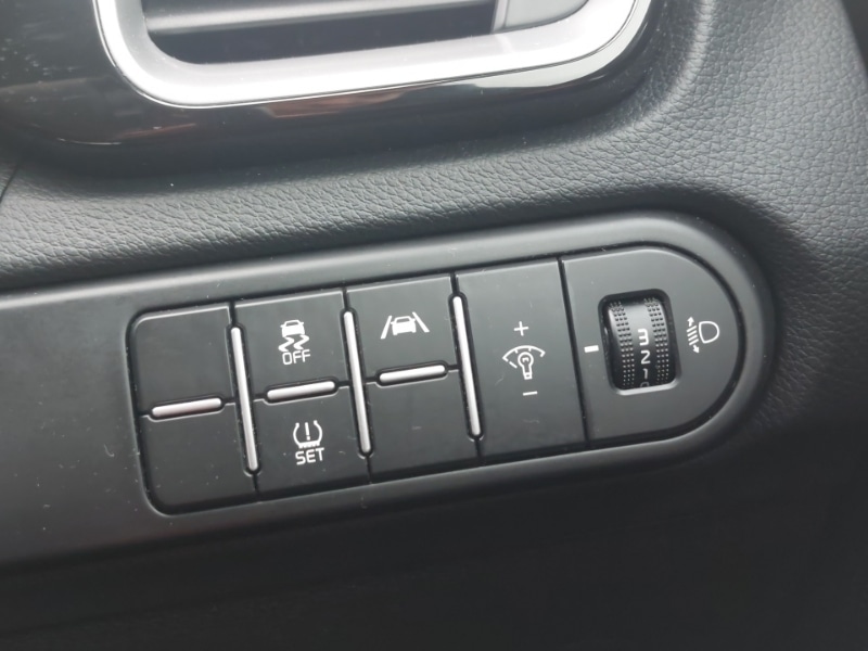 Used Kia XCeed 2023 for sale - 77881624: Photo 19