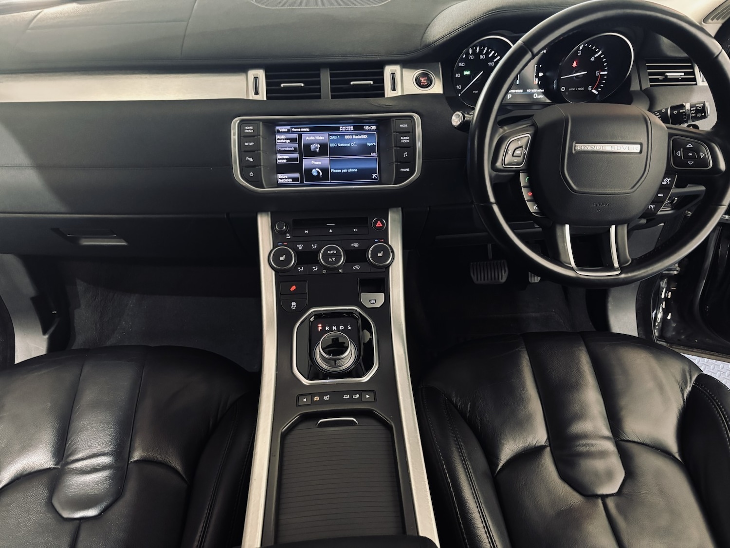 Used Land Rover Range Rover Evoque 2011 for sale - 76418383: Photo 9