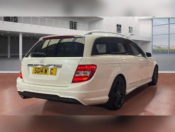 Used Mercedes-Benz C Class 2014 for sale - 76231656: Photo 4