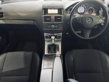 Used Mercedes-Benz C-Class 2010 for sale - 75773402: Photo