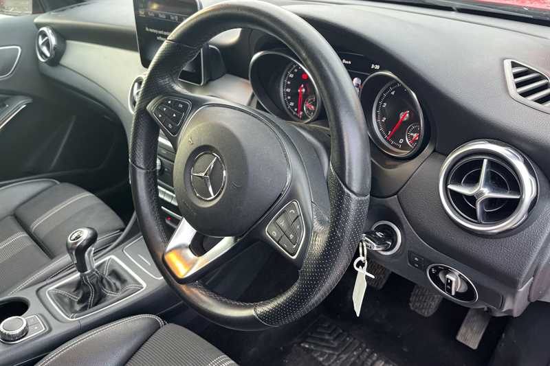 Used Mercedes-Benz GLA 2019 for sale - 77771296: Photo 58