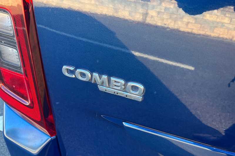 Used Vauxhall Combo Life 2019 for sale - 77146559: Photo 37