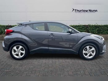 Used Toyota C-HR 2017 for sale - 79567488: Photo