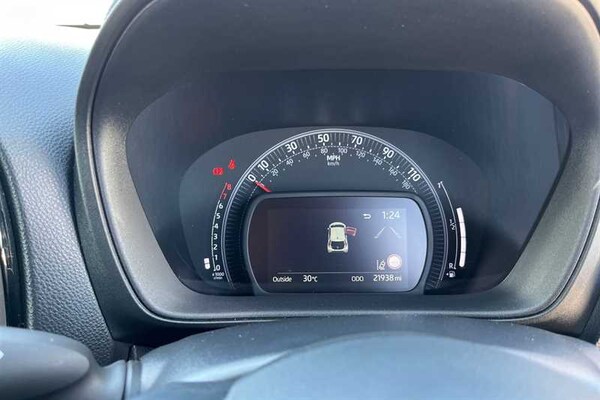 Used Toyota Aygo X 2022 for sale - 75404597: Photo 20