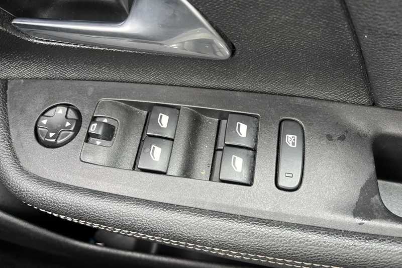 Used Vauxhall Mokka 2023 for sale - 77232574: Photo 16