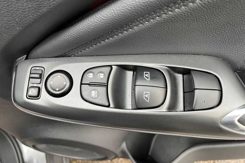 Used Nissan Juke 2024 for sale - 76459159: Photo 16