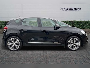 Used Renault Scenic 2018 for sale - 75722486: Photo