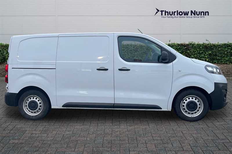 Used Vauxhall Vivaro 2023 for sale - 77674151: Photo 2