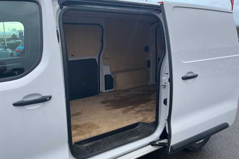 Used Vauxhall Vivaro 2023 for sale - 77674151: Photo 54