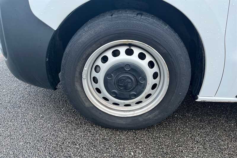 Used Vauxhall Vivaro 2023 for sale - 77674151: Photo 9