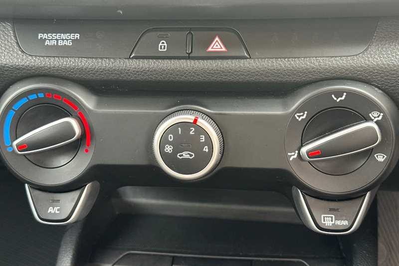 Used Kia Rio 2023 for sale - 76459214: Photo 15