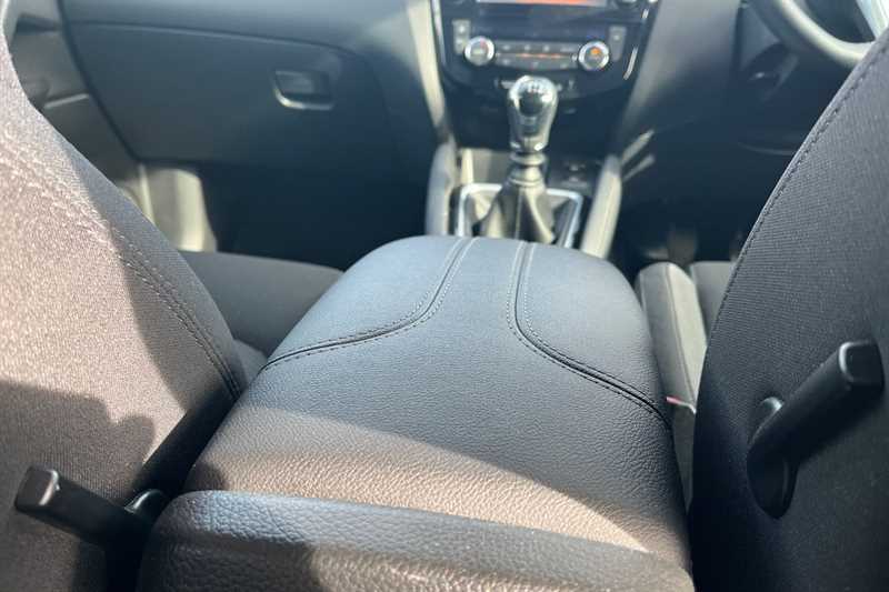 Used Nissan Qashqai 2018 for sale - 77894117: Photo 14