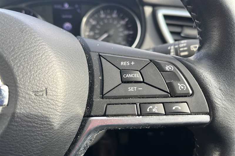 Used Nissan Qashqai 2018 for sale - 77894117: Photo 22