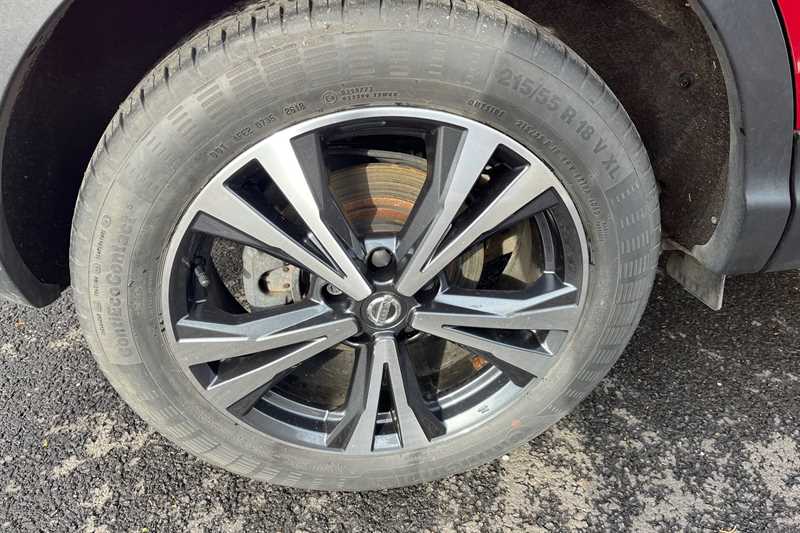 Used Nissan Qashqai 2018 for sale - 77894117: Photo 30