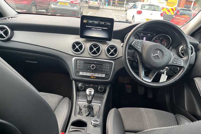 Used Mercedes-Benz GLA 2019 for sale - 77894116: Photo 12