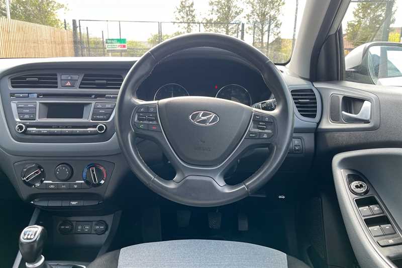 Used Hyundai i20 2015 for sale - 78137147: Photo 11