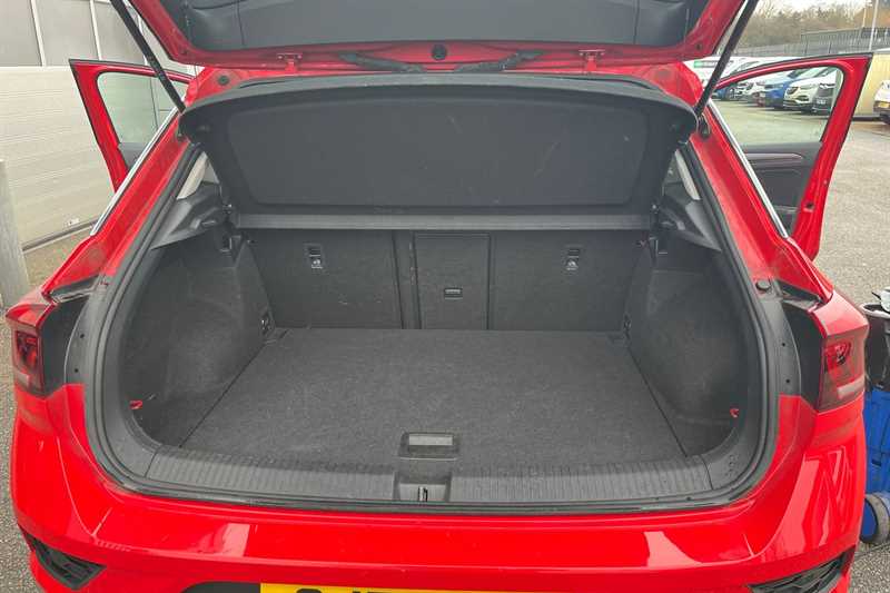 Used Volkswagen T-Roc 2021 for sale - 77471889: Photo 24