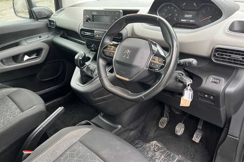 Used Peugeot Rifter 2020 for sale - 77471246: Photo 10