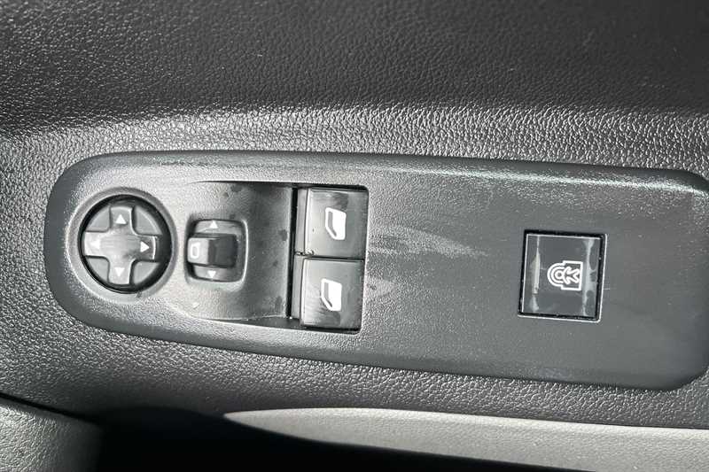 Used Peugeot Rifter 2020 for sale - 77471246: Photo 16