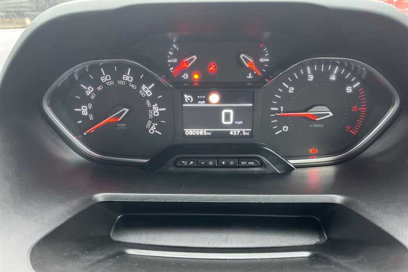 Used Peugeot Rifter 2020 for sale - 77471246: Photo 20