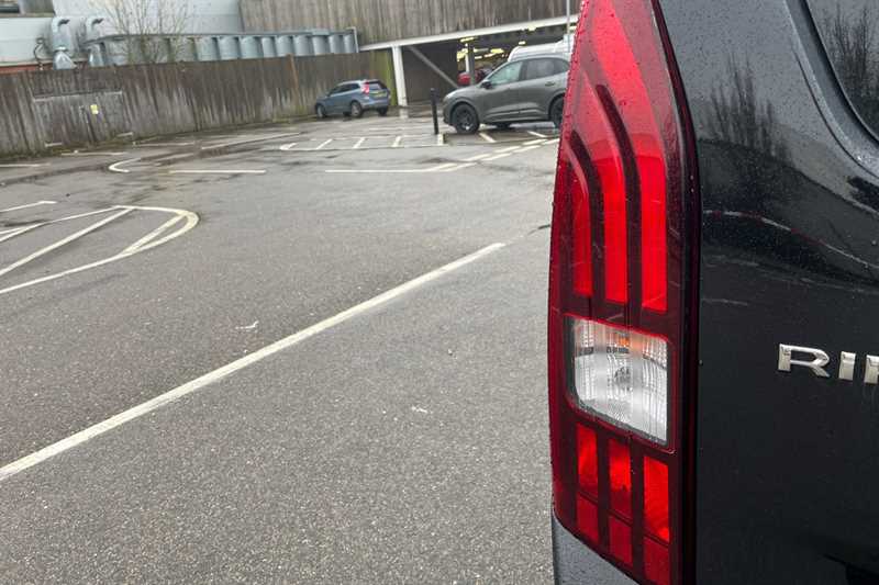 Used Peugeot Rifter 2020 for sale - 77471246: Photo 34