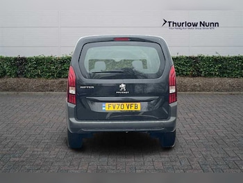 Used Peugeot Rifter 2020 for sale - 77471246: Photo