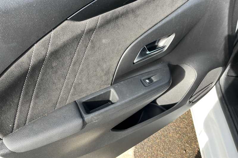 Used Vauxhall Corsa 2023 for sale - 77145947: Photo 50