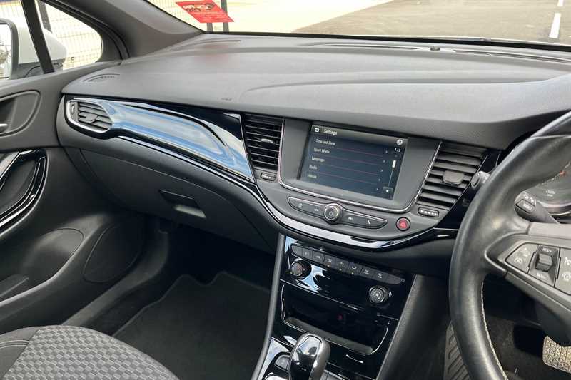 Used Vauxhall Astra 2017 for sale - 77971995: Photo 59