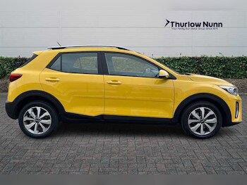Used Kia Stonic 2023 for sale - 78798718: Photo