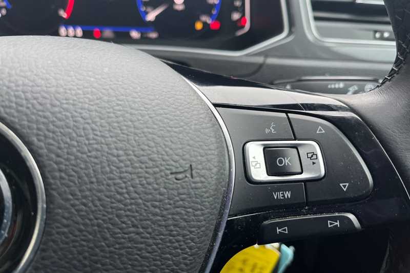 Used Volkswagen T-Roc 2021 for sale - 77513509: Photo 22