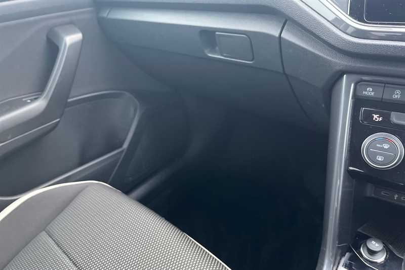 Used Volkswagen T-Roc 2021 for sale - 77513509: Photo 56