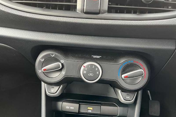 Used Kia Picanto 2021 for sale - 76204431: Photo 15
