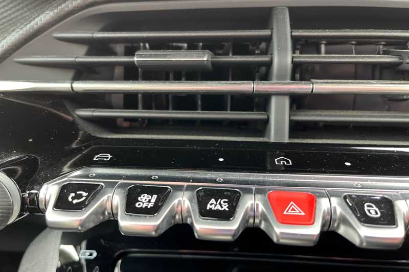 Used Peugeot 2008 2023 for sale - 77513218: Photo 14