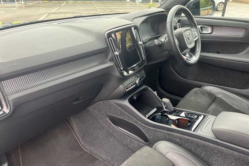 Used Volvo XC40 2021 for sale - 76112567: Photo 13